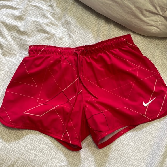 Nike size s short